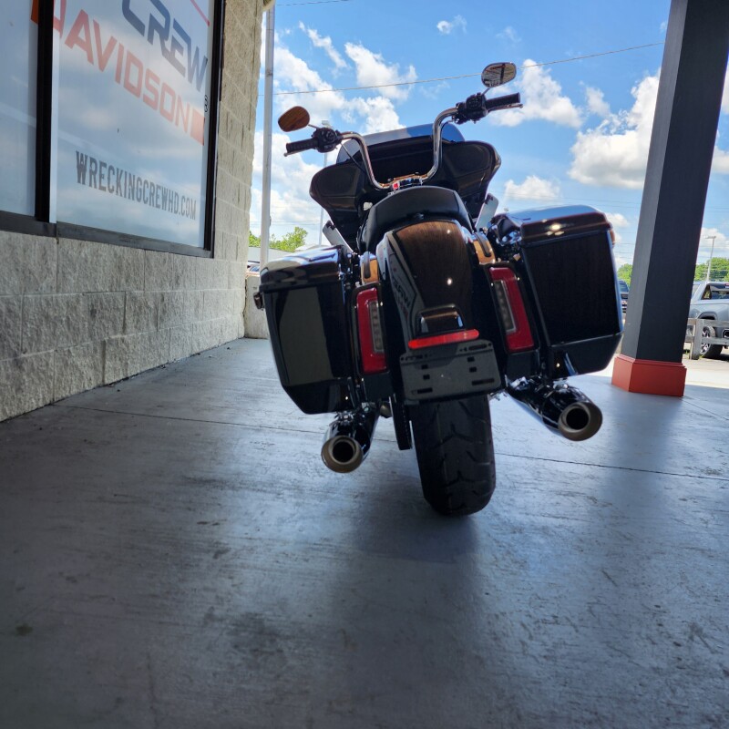 FLTRX 2025 Road Glide - Photo 10