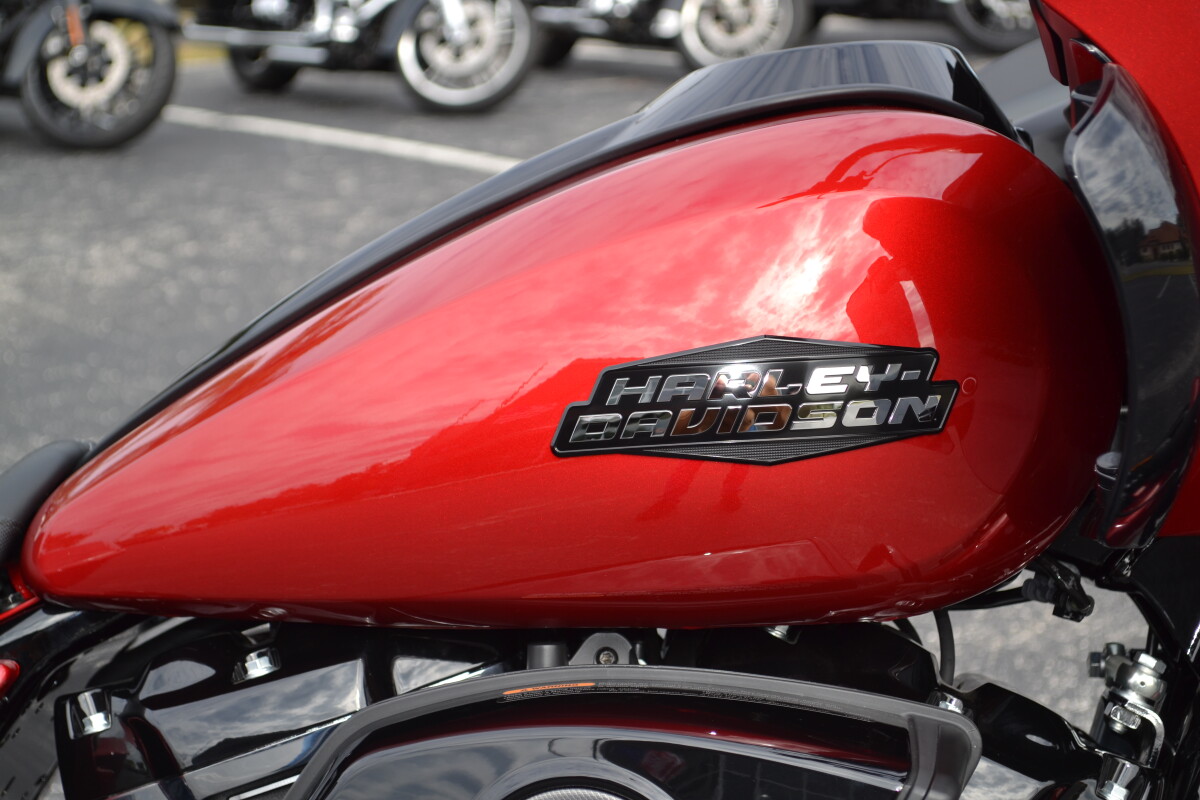 FLTRX 2025 Road Glide - Photo 3