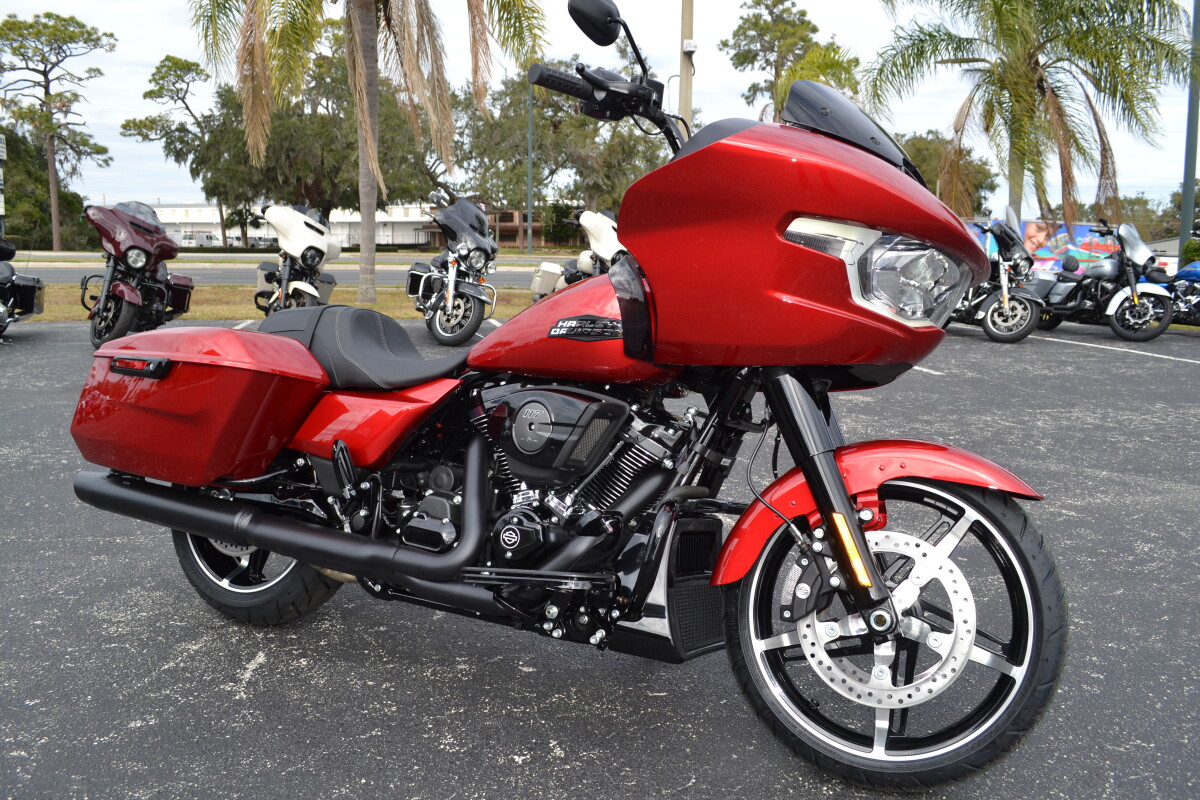 FLTRX 2025 Road Glide