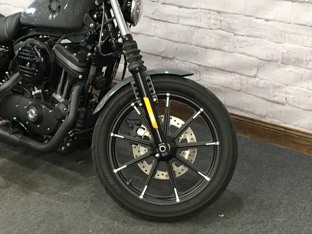 2022 Harley-Davidson Iron 883 Gunship Gray XL883N - Photo 4