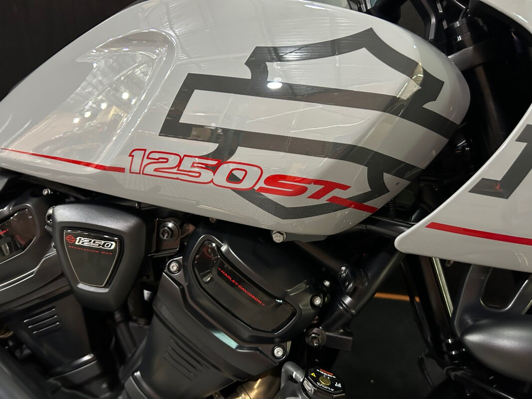 2025 H-D RA1250ST Pan America 1250cc ST - Photo 5