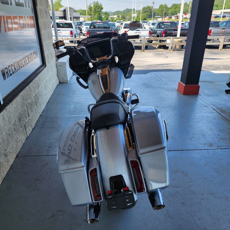 FLTRX 2025 Road Glide - Photo 10