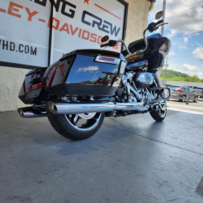 FLTRX 2025 Road Glide - Photo 7