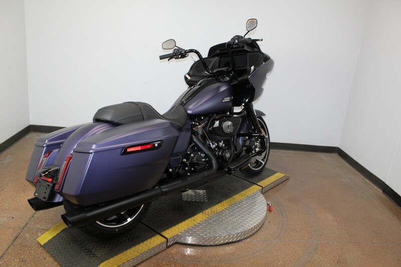 Harley-Davidson Road Glide 2025 FLTRX 84612690 PRPL ABYSS DNM - Photo 9