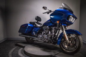 2015 Road Glide® Special (FLTRXS) thumb 3