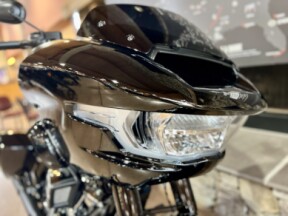 2025 FLTRX - Road Glide thumb 1
