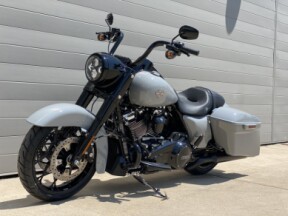 2025 Harley-Davidson<sup>®</sup> Road King® Special thumb 0