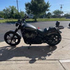 2022 Street Bob® 114 (FXBBS) thumb 3