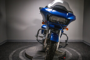 2015 Road Glide® Special (FLTRXS) thumb 2