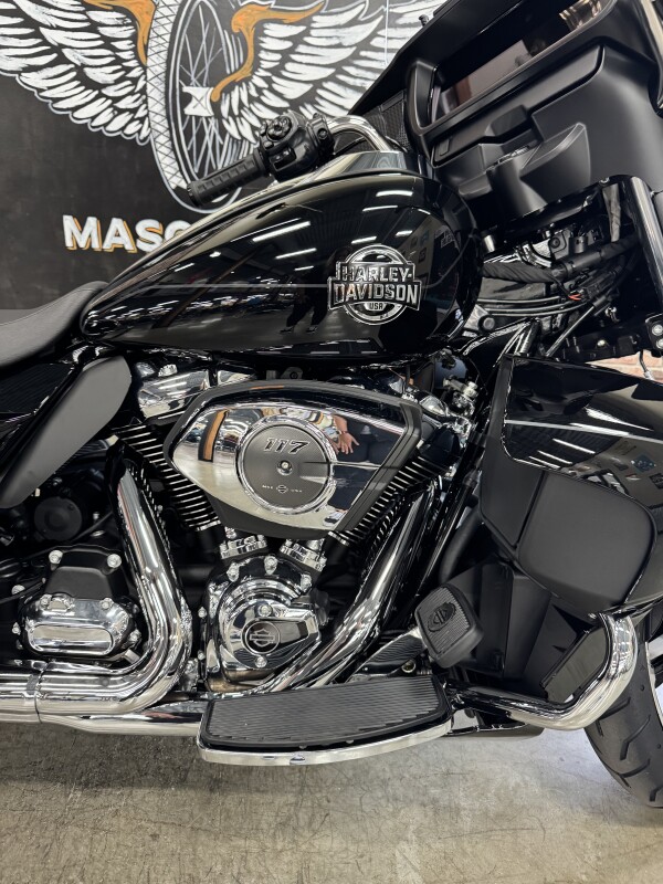 2025 Harley-Davidson Street Glide Ultra FLHXU - Photo 2
