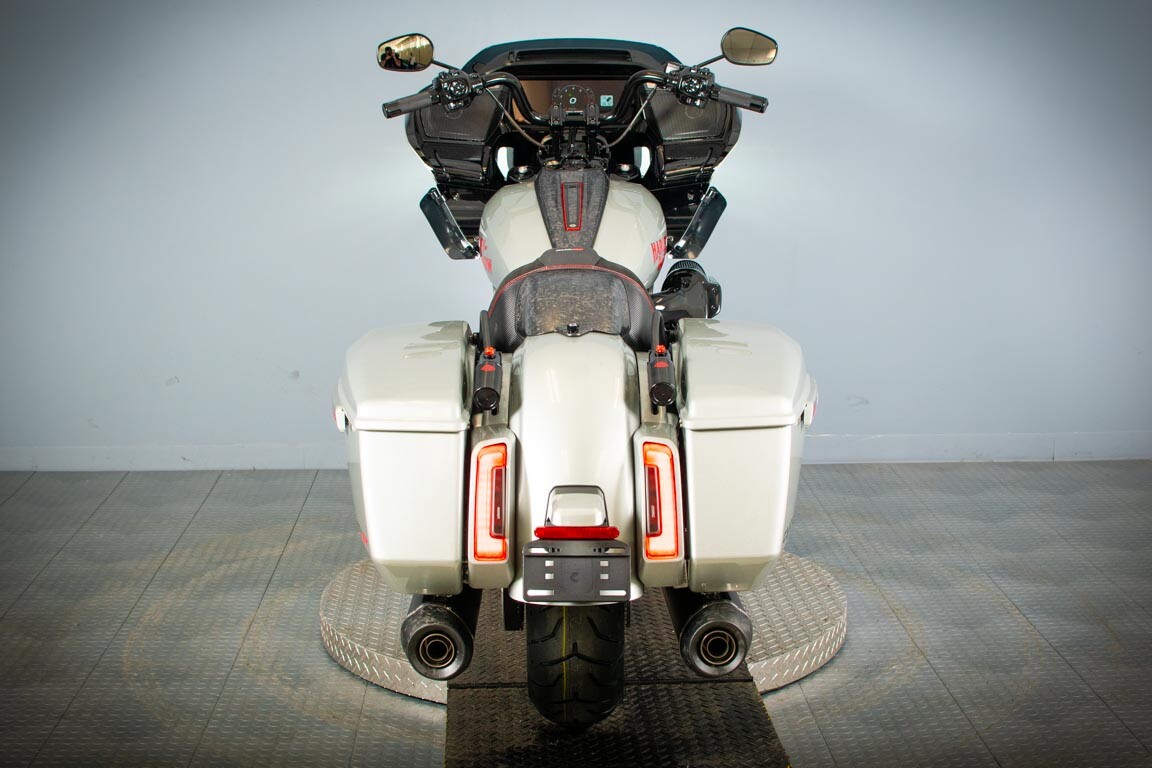 2025 Harley-Davidson CVO Road Glide ST FLTRXSTSE - Photo 7