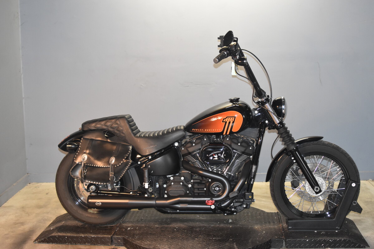 Harley-Davidson 4個まとめてお得セット 2023 Harley-Davidson® Street Bob® 114 FXBBS | Rawhide Harley