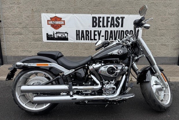 2025 Fat Boy 117 in Vivid Black