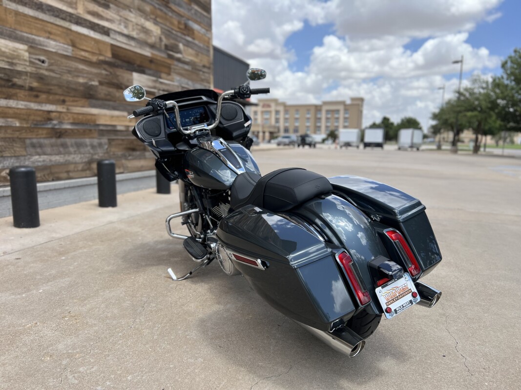 2025 Harley-Davidson Road Glide Iron Horse Metallic - Photo 6