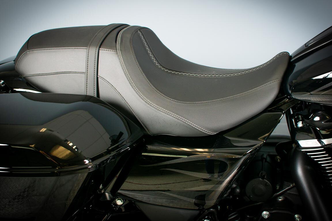 2025 Harley-Davidson Road Glide FLTRX - Photo 9