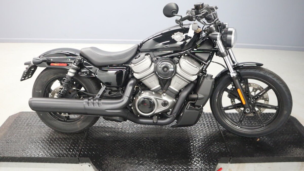 Nightster™ RH975 Harley-Davidson Sport Cruiser | Stars & Stripes