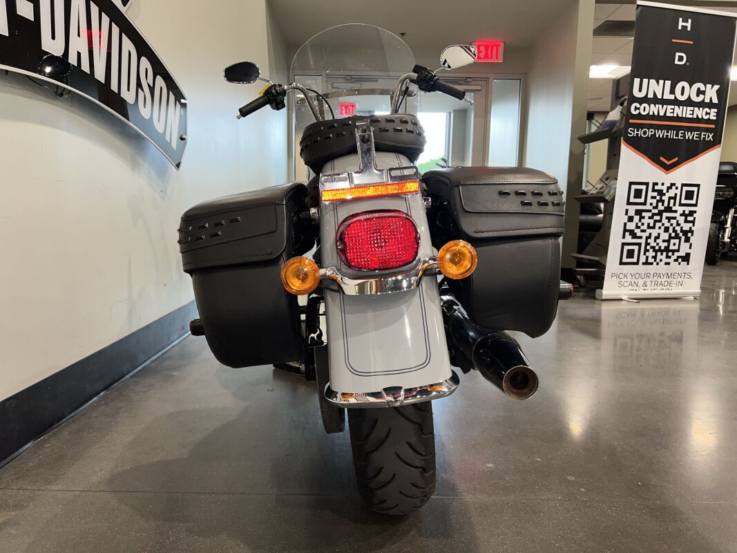2024 Harley-Davidson Heritage Classic FLHCS - Photo 10