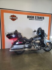 2019 Harley-Davidson<sup>®</sup> Ultra Limited Low Midnight Blue/Barracuda Silver FLHTKL thumb 0