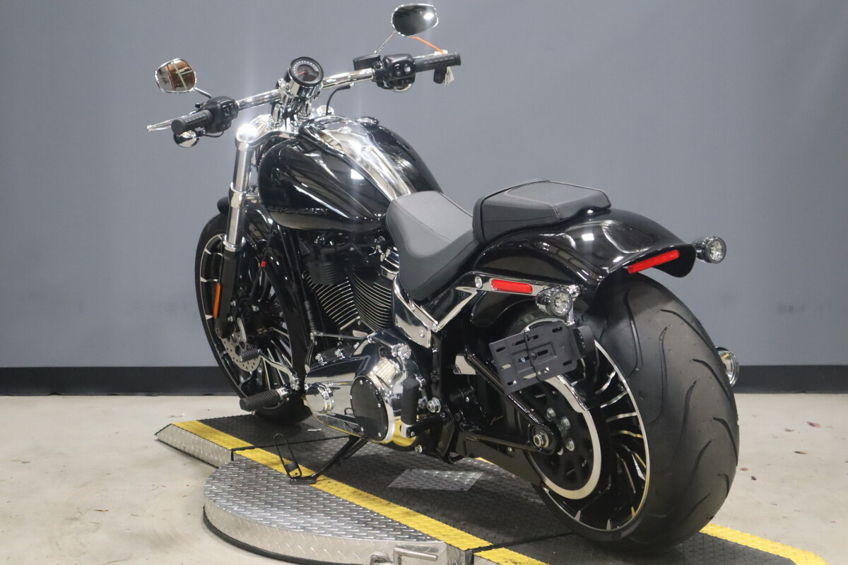 2025 Harley-Davidson Breakout FXBR - Photo 6