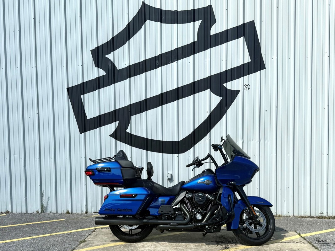 2024 Harley-Davidson Road Glide Limited Blue Burst