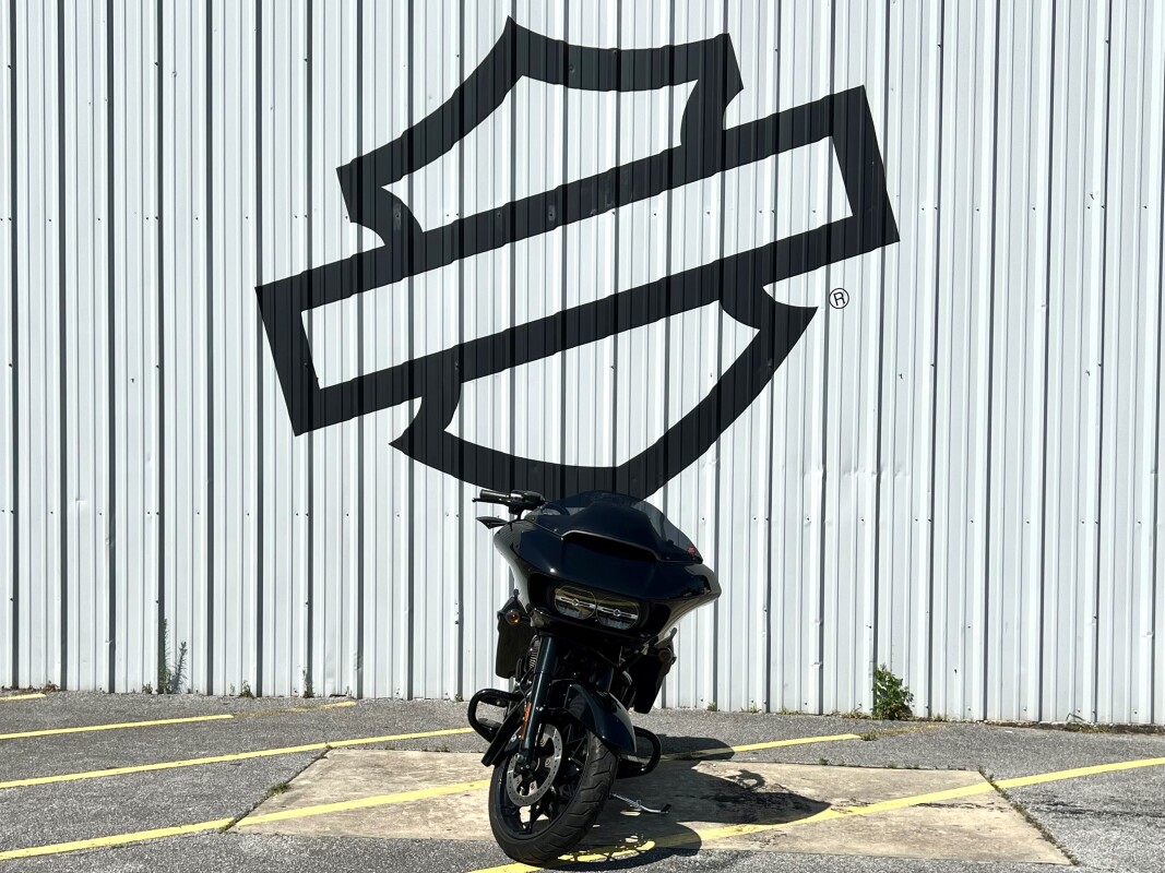 2022 Harley-Davidson Road Glide Special Vivid Black - Black Finish - Photo 2