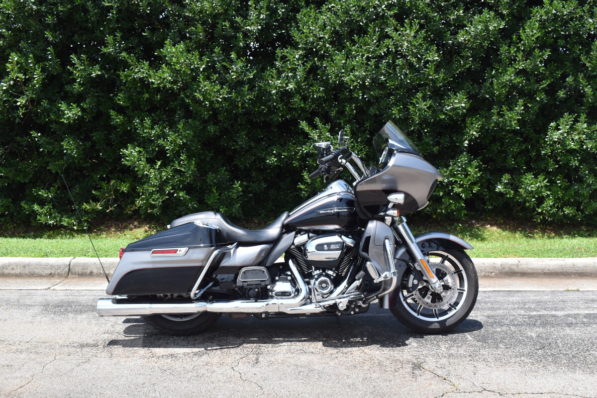 2017 Harley-Davidson Road Glide Ultra – FLTRU