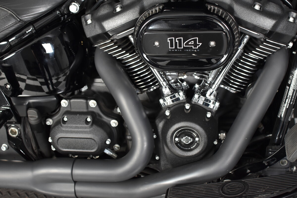 2022 Harley-Davidson® Heritage Classic 114 FLHCS, photo 11