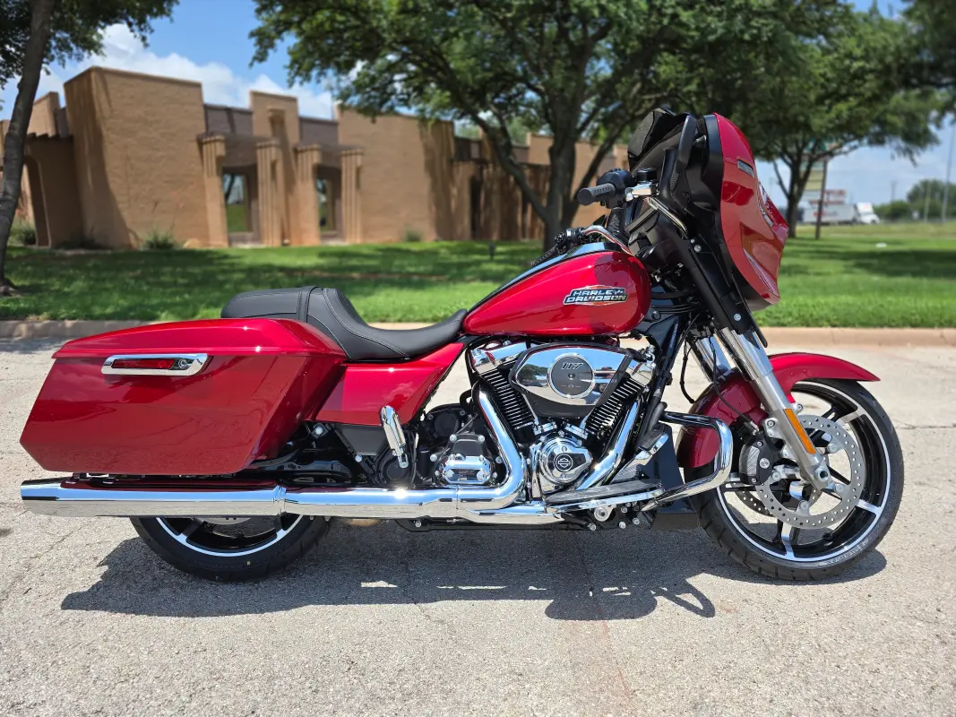 2025 Harley-Davidson Street Glide