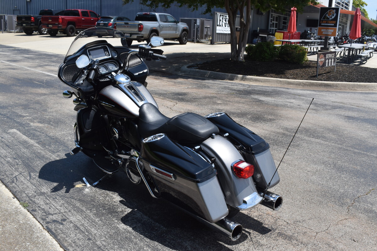2017 Harley-Davidson Road Glide Ultra – FLTRU - Photo 6