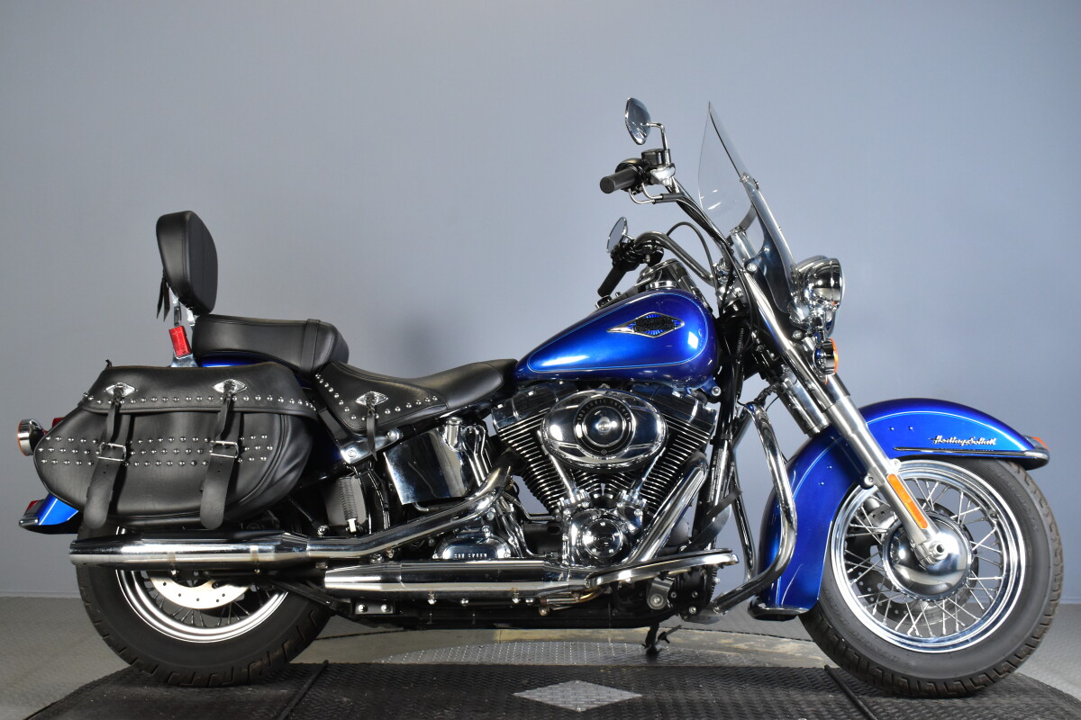 2014 Harley-Davidson® Heritage Softail® Classic FLSTC | Volcano