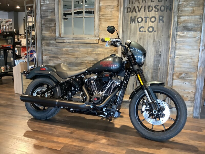 HARLEY-DAVIDSON MA-1 ハーレー 黒・グレー New 2025 Harley-Davidson Street Glide® | Motorcycles in