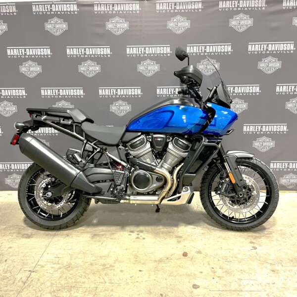 3.99% APR & 0% Down | Victoriaville Harley Davidson®