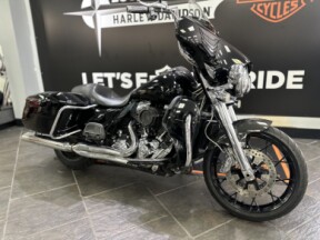 2015 Electra Glide Ultra Limited Two-Tone Amber Whiskey/Vivid Black thumb 1