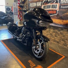 2025 Road Glide® (FLTRX) thumb 3