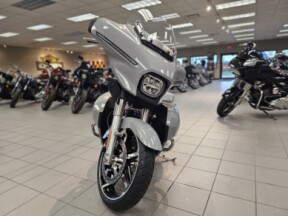 FLHXU 2025 Street Glide® Ultra thumb 2