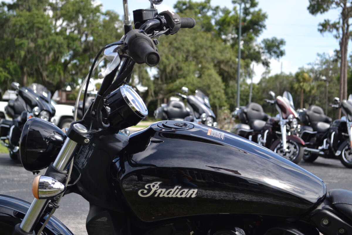 2016 Indian Motorcycle Scout® Sixty Thunder Black, photo 14
