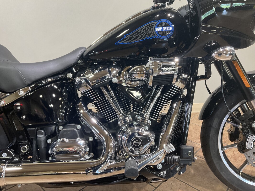 2025 Harley-Davidson Low Rider ST Vivid Black FXLRST - Photo 2