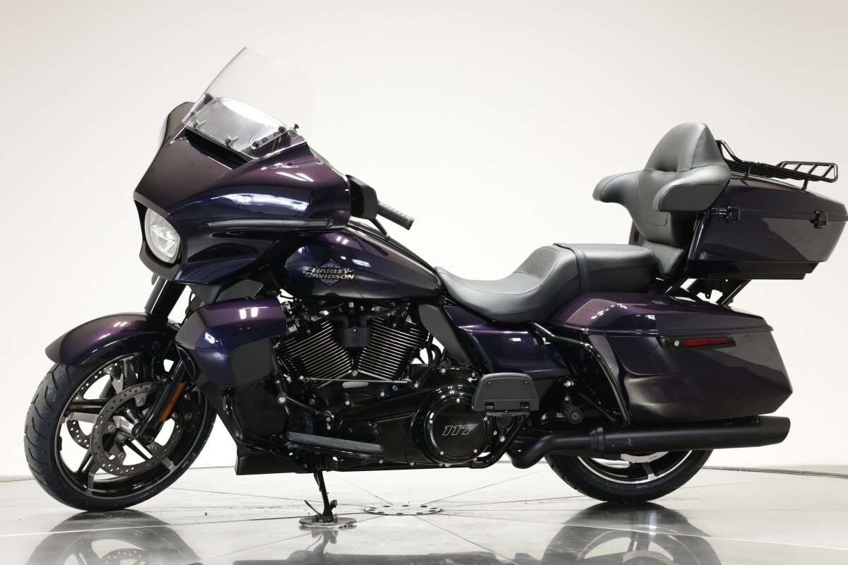 2025 Harley-Davidson FLHXU Street Glide Ultra in Mystic Shift - Photo 7