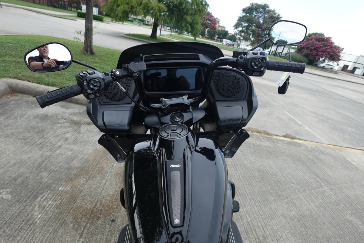 2025 Harley-Davidson Road Glide FLTRX - Photo 8