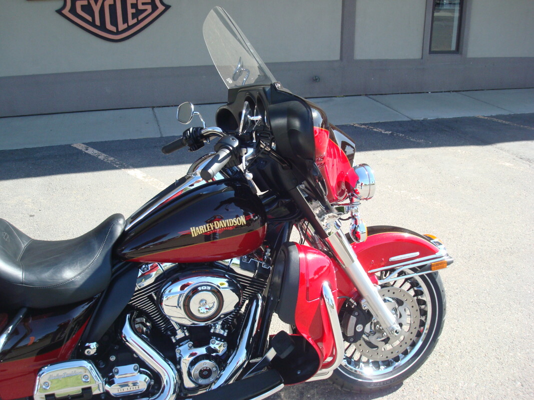 2010 Harley-Davidson Electra Glide Ultra Limited Merlot Sunglo/Cherry Red Sunglo - Photo 10