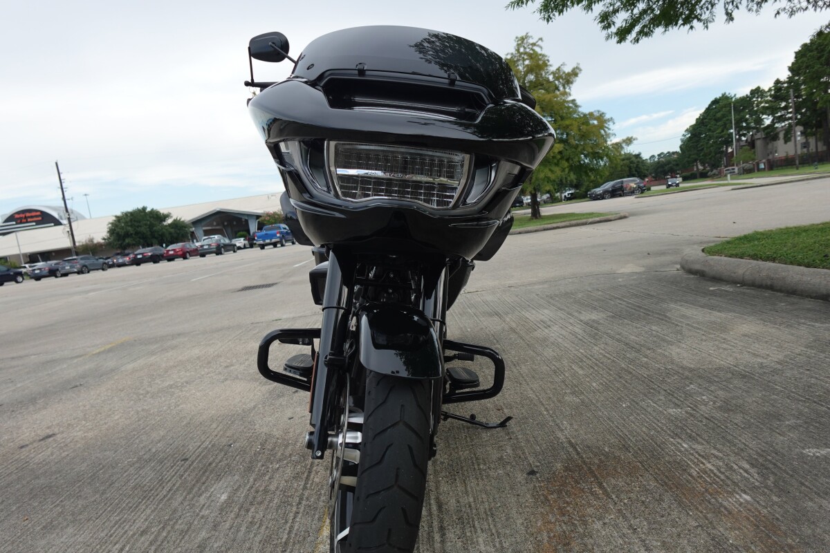 2025 Harley-Davidson Road Glide FLTRX - Photo 3
