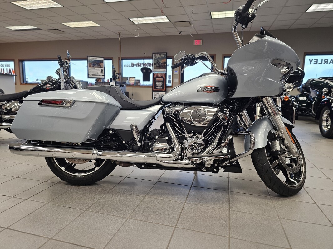 FLTRX 2025 Road Glide