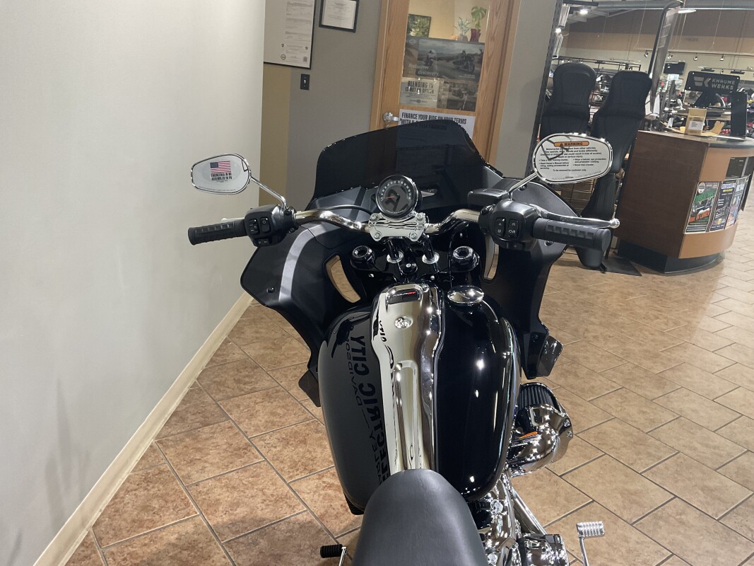 2025 Harley-Davidson Low Rider ST Vivid Black FXLRST - Photo 6