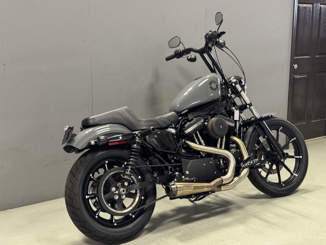 XL 883N 2022 Iron 883 - Photo 5