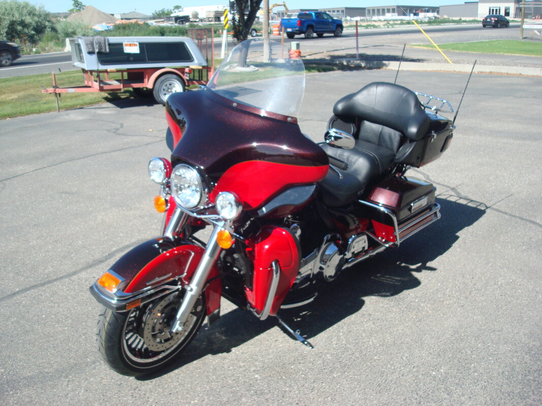 2010 Harley-Davidson Electra Glide Ultra Limited Merlot Sunglo/Cherry Red Sunglo - Photo 6