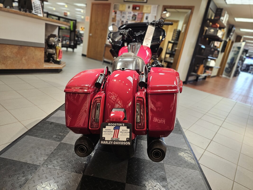 FLTRXSTSE 2025 CVO Road Glide ST - Photo 7