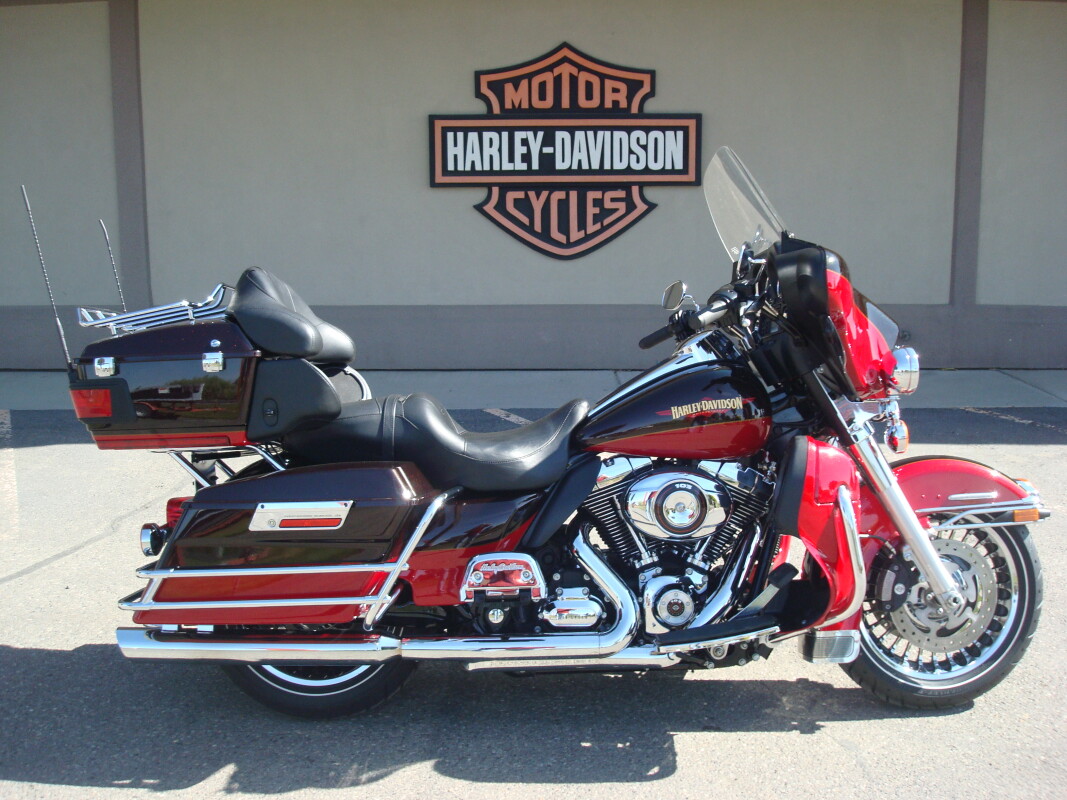 2010 Harley-Davidson Electra Glide Ultra Limited Merlot Sunglo/Cherry Red Sunglo
