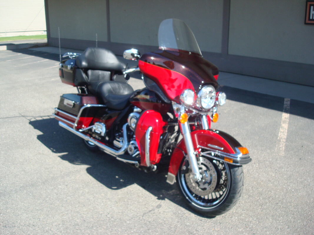 2010 Harley-Davidson Electra Glide Ultra Limited Merlot Sunglo/Cherry Red Sunglo - Photo 8
