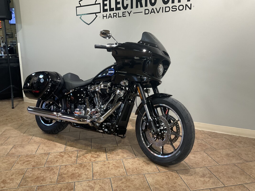 2025 Harley-Davidson Low Rider ST Vivid Black FXLRST - Photo 3