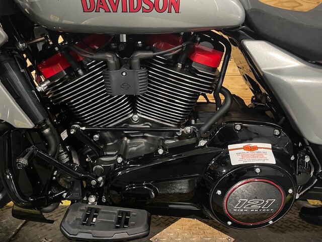 Harley-Davidson CVO Road Glide ST 2025 FLTRXSTSE MERCURY SILVER - Photo 9